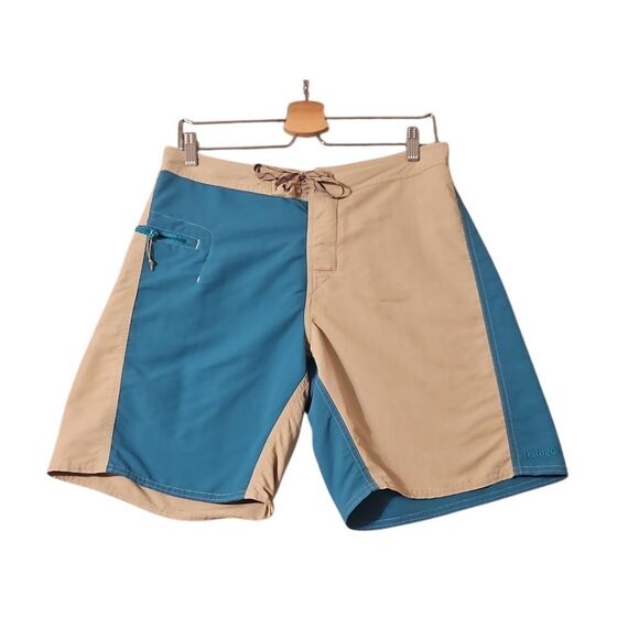 Patagonia Other - Patagonia Wavefarer Trunks Board Short Mens Size 32 Beach‎ Color Block Swim Logo